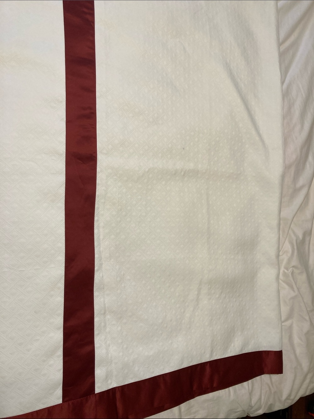 White Matelasse Bedspread with Burgundy Satin Border